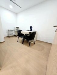 Gleneagles Hospital (D10), Retail #469051371
